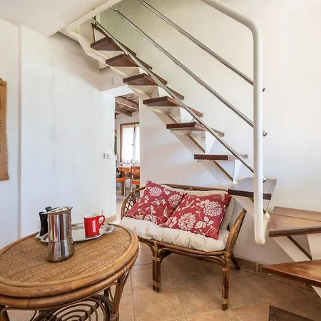 Holiday home Melograno *