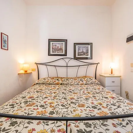 Melograno Holiday home Torre delle Stelle