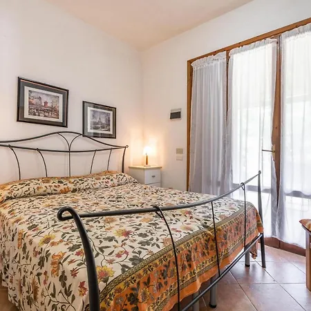 Holiday home Melograno